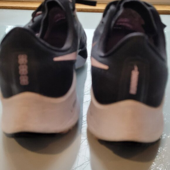 Nike Women's Air Zoom Pegasus 37 Black and Artic Pink Size 9 - Picture 5 of 10